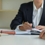 Commercial Litigation Lawyer: A Guide for Businesses